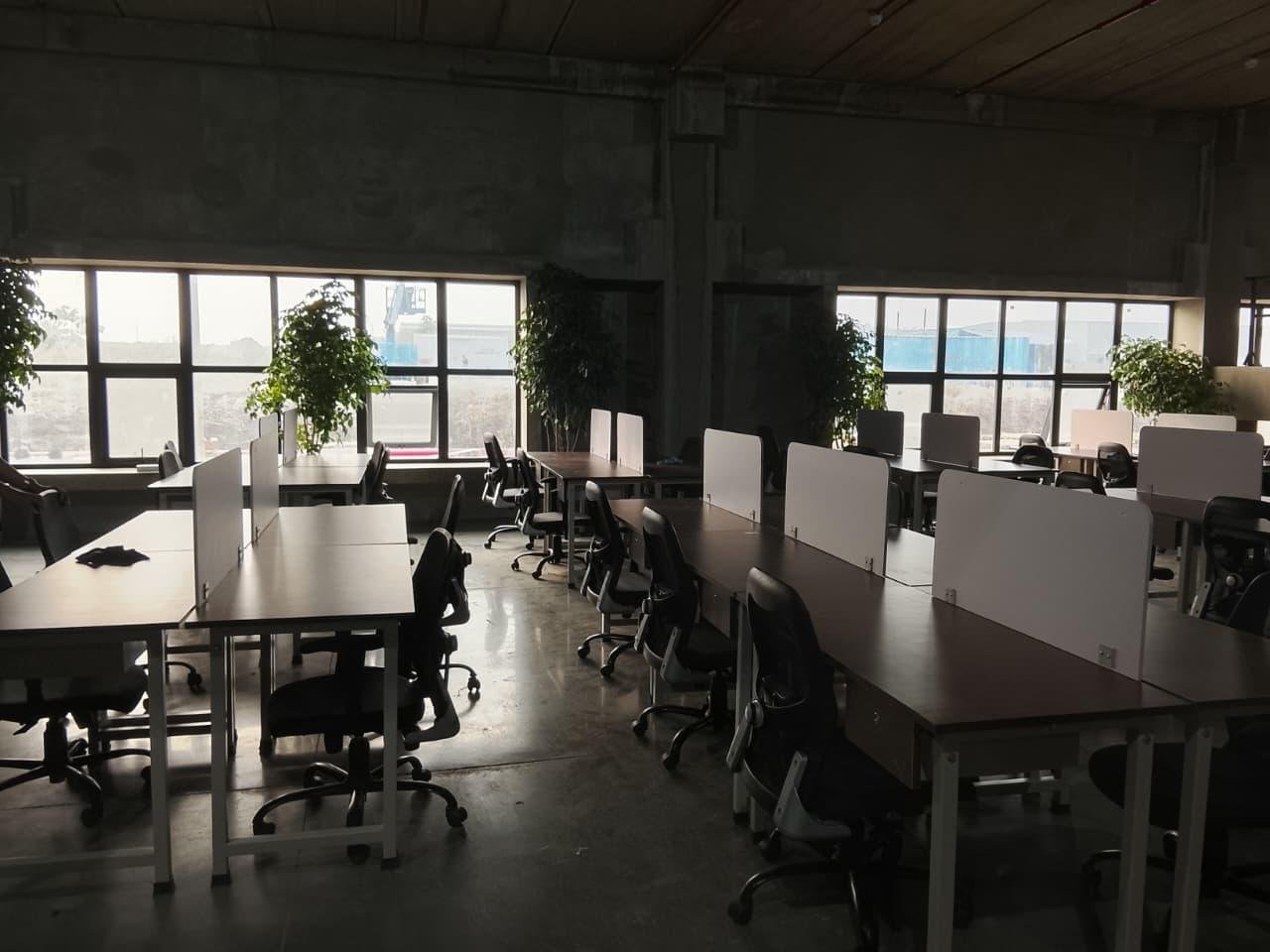 Office furniture rental — workstations and chairs installed in Pune